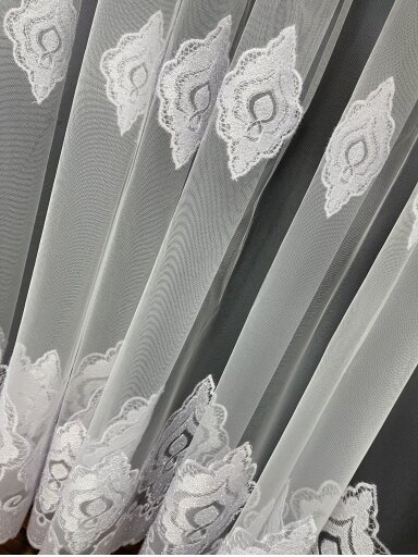 Dieninių užuolaidų audinys Dieninių užuolaidų audinys