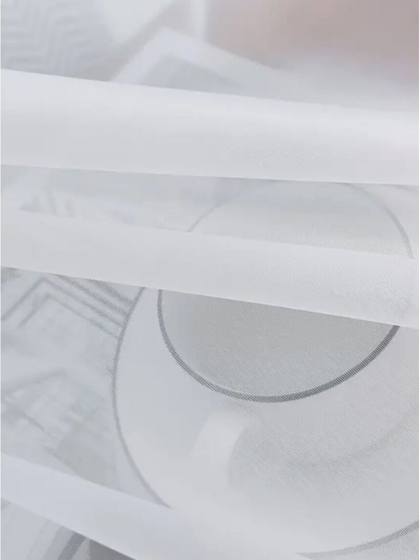 Dieninė užuolaida 2