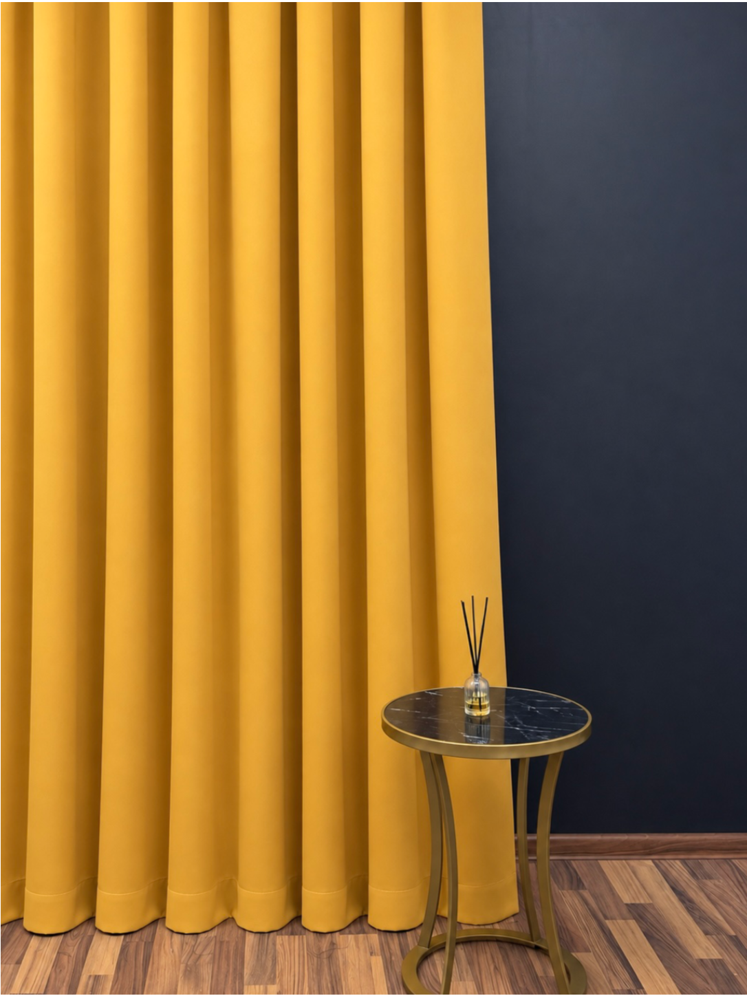 Naktinių užuolaidų audinys, blackout