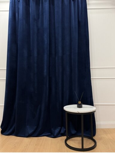 Naktinių užuolaidų audinys, barchatas FRENCH VELVET Naktinių užuolaidų audinys, barchatas FRENCH VELVET